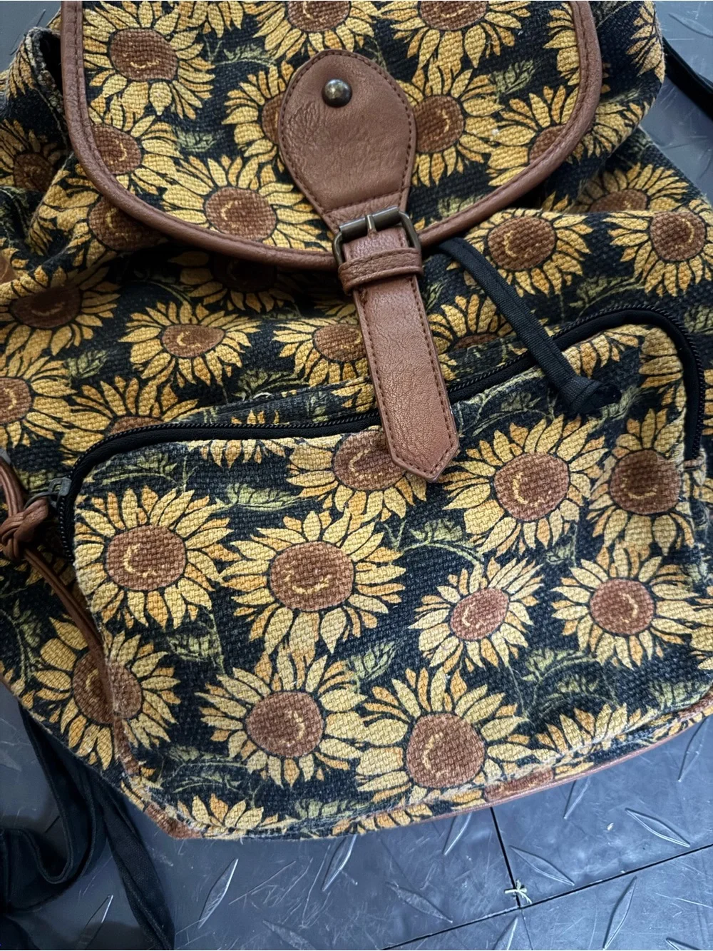 🌻Y2K Mossimo Sunflower Print Standard Size Festival Boho Backpack Bag
